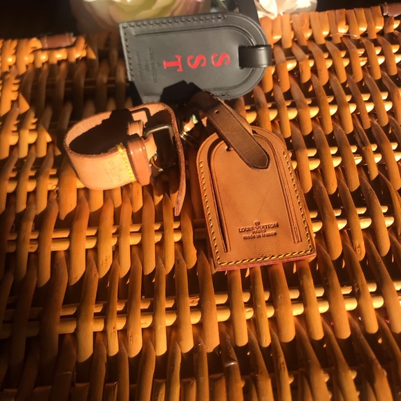 Authentic Louis Vuitton Keepall 50 Bandouliere - Picture 15 of 16